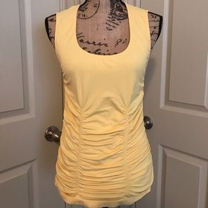 NWOT 🤩 Sleeveless Scoop Neck Ruched Tank Top
